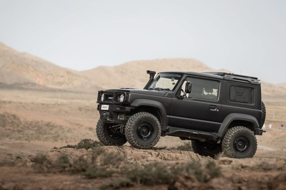 Modified Suzuki Jimny off-road build